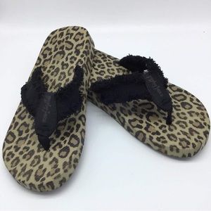 Gypsy Jazz leopard flip flops size 9